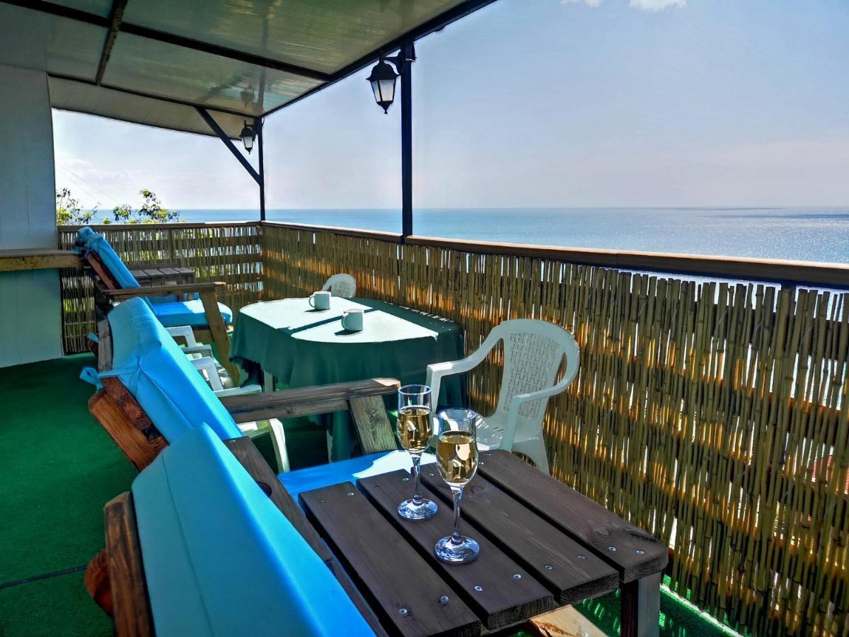 Sea View Apartments Odessa Extérieur photo