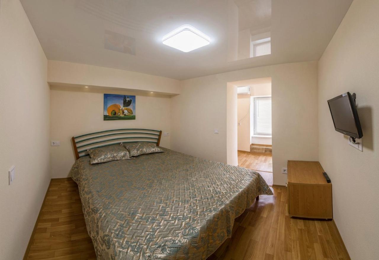 Sea View Apartments Odessa Extérieur photo